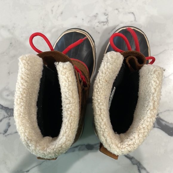 Sorel womens size 6 boots - Picture 7 of 9